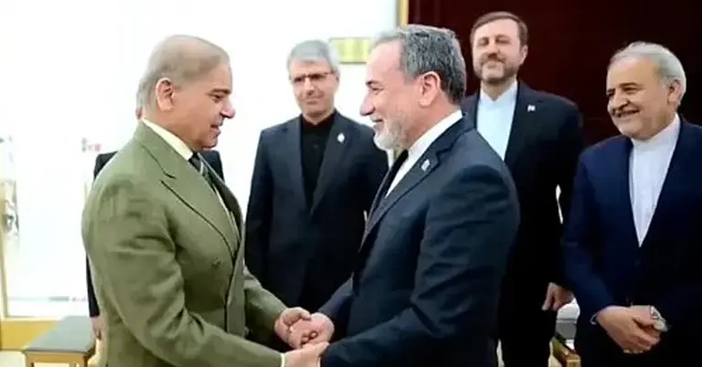 পাকিস্তানের প্রধানমন্ত্রী ও ইরানের পররাষ্ট্রমন্ত্রী